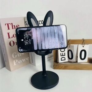 Bunny phone stand adjustable
